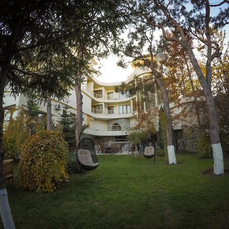 Hotel Beaumonde Garden Tbilisi Exterior photo