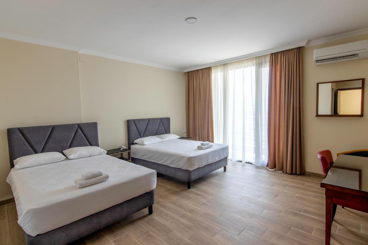 Hotel Beaumonde Garden Tbilisi Exterior photo